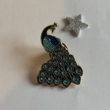 Merlin Warwick Castle Peacock Pin Badge