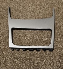 BMW E87 1 Series LCI Centre