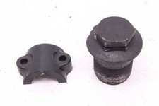 Fork pole plug screw holder