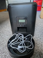 Automatic Pet Feeder