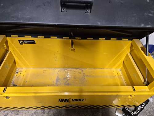 Van vault outback tool - van,