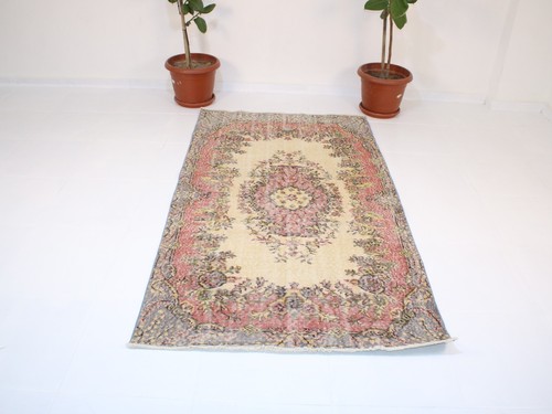 Vintage turkish area rug x - vintage,