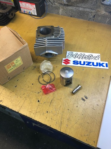 Piston cylinder kit axle - piston,