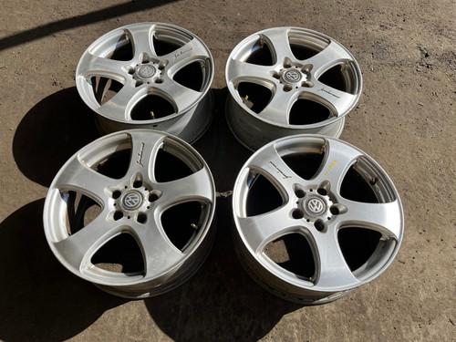 2011 golf mk6 alloy - 2011,