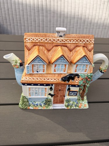 Decorative teapot with - teapot,