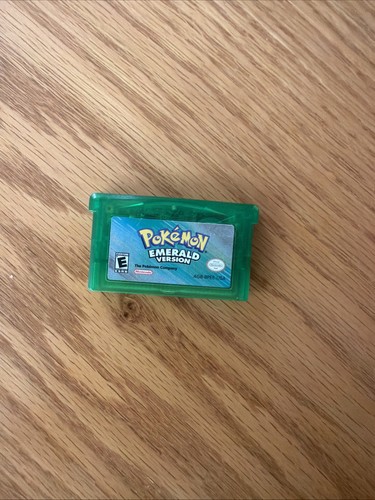 Pokémon emerald game boy - game,