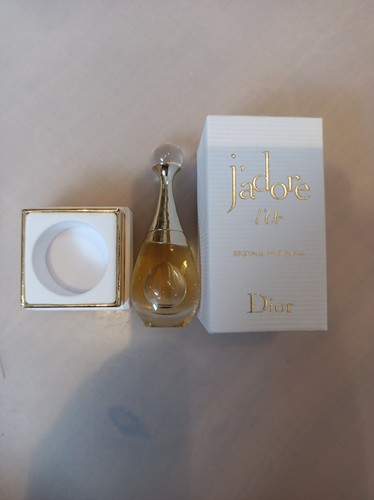 Dior adore essence de - dior,