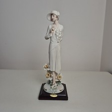 Guiseppe Armani Daffodil Flower Lady Figurine Capodimonte Florence Vintage 1990s