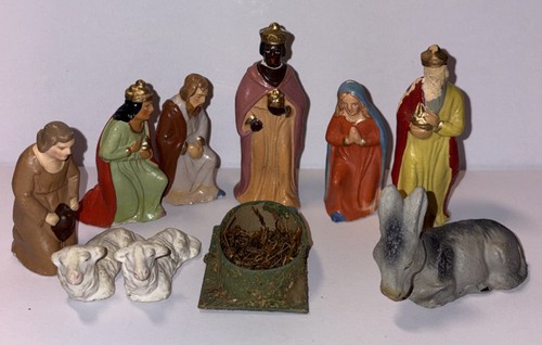 Vintage nativity figures lot - figures,
