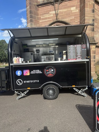 Immaculate trailer with - immaculate,