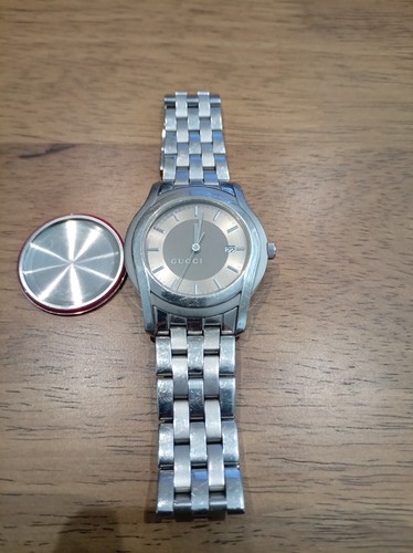 Gucci 5500xl watch signs - gucci,