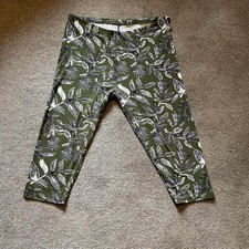 TU Clothing Women's Green Leaf