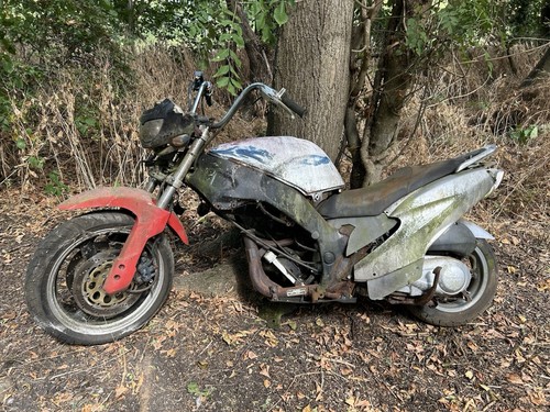 Part motorcycle scooter - motorcycle,