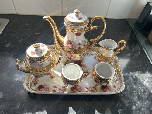 Tea coffee set with - &, co