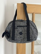 Kipling Medium Crossbody