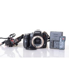 Sony Alpha 500 digital camera