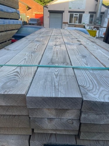7x2 treated decking floor - floor, /
