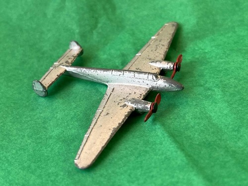Dinky toy twin engined - dinky, fighter