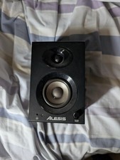 Alesis Elevate 3 - active