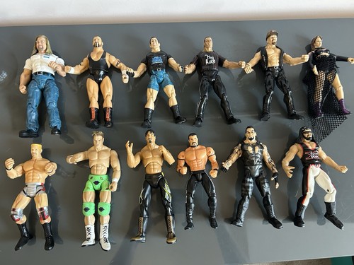 Wrestling figure bundle - 49,