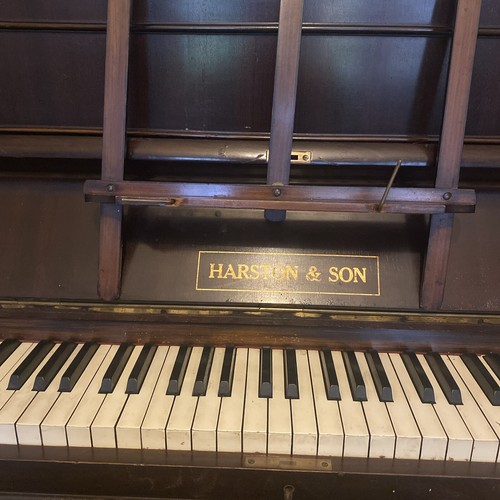 Piano upright 1930 - 1930, and