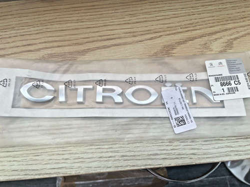 Citroen picasso rear badge - picasso,