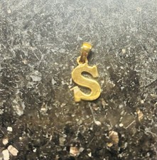 9ct Gold Pendant Letter ‘ S