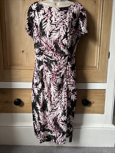 Leaf print ruched - print, lace