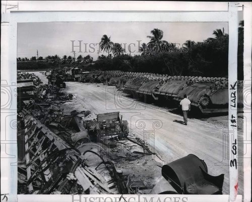 1954 press photo man - 1954,