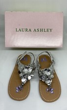 LAURA ASHLEY SANDALS SIZE 9