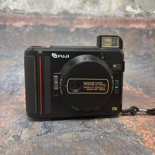 Fuji 35mm with - dx,