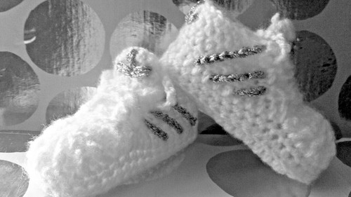 Baby crochet hand - , shoes