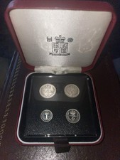 This is a cased Maundy coin