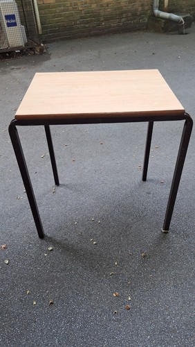 Single school office square - 10,