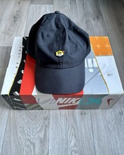Nike TN Black SnapBack Cap Size - M|L
