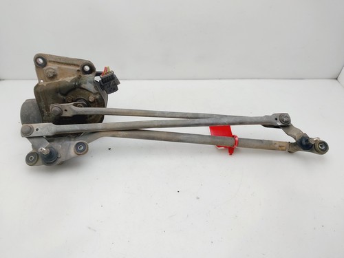 640589 front windscreen wiper