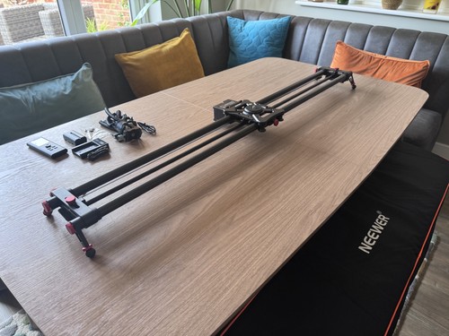 Neewer Motorized Camera Slider