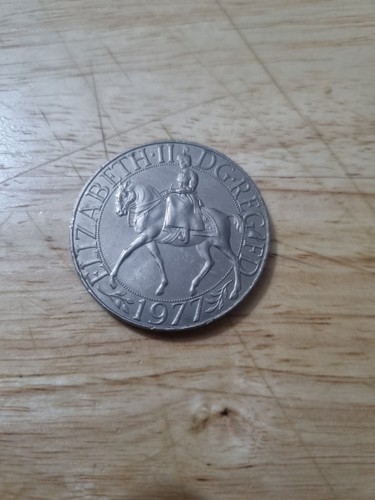 1977 queen elizabeth silver - 1977,