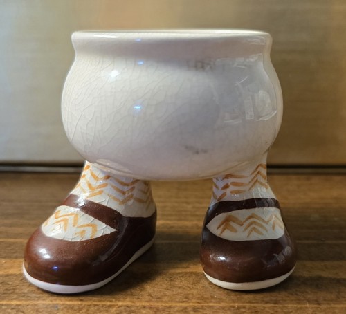 Carlton walking ware egg - carlton, cup
