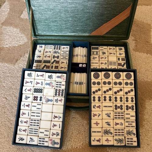 Retro mahjong tile - tile, set