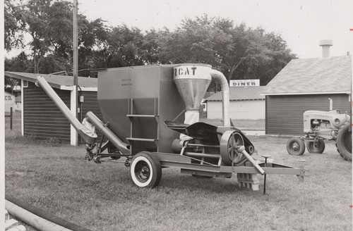 1950s 8x10 portable feed - portable,