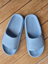 Chunky Light Blue Sliders Size