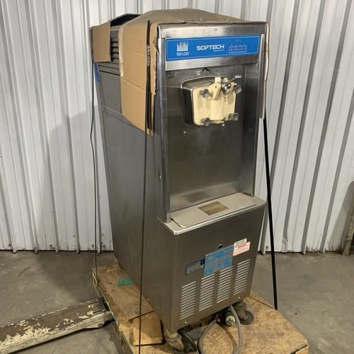 Taylor 751 soft serve ice - 751-33,
