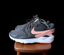 Nike Womens 8 LD Victory Running Shoes Pink Swoosh Athletic Hurache Style