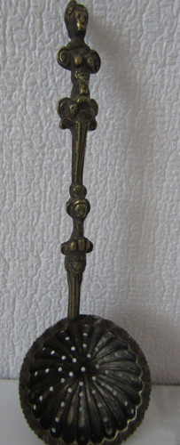 Vintage sugar sifter spoon - sugar,