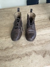 Loake Burford Men's Brogue Boots. Size  9, G