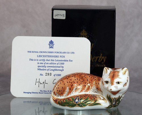 Royal crown derby - crown,