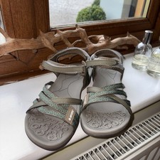 HI-TEC SAVANNA II - Ladies Multi Use Sandals - Size UK 8