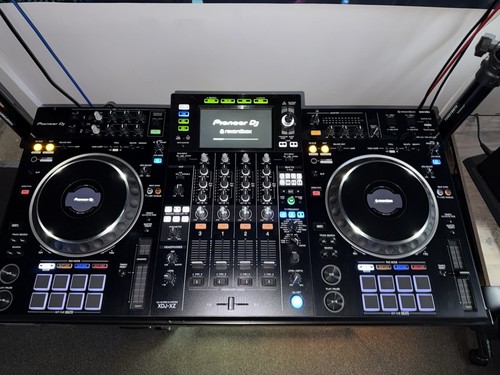 Pioneer xdj all one - xdj-xz, all-in-one
