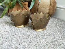 X2 Vintage pair Twin lion